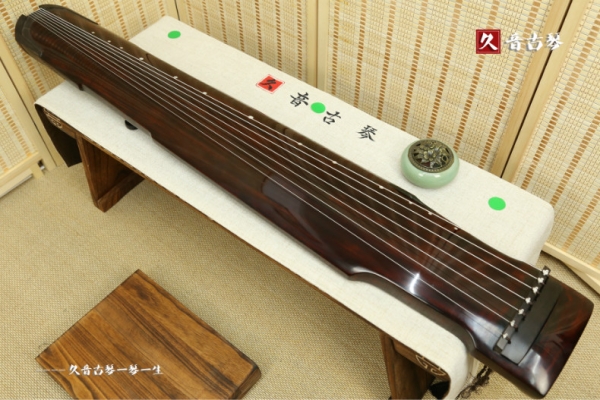 果洛藏族自治州高级精品演奏古琴【仲尼式】【泛红】